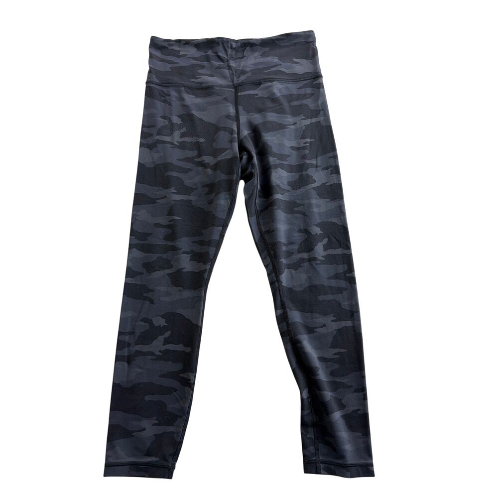 Athleta Elation 7/8 Tight Black Camo Size Medium